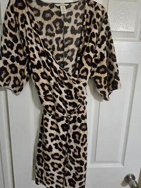 H&M Leopard Print Wrap-Style Dress in Neutral Black and Tan